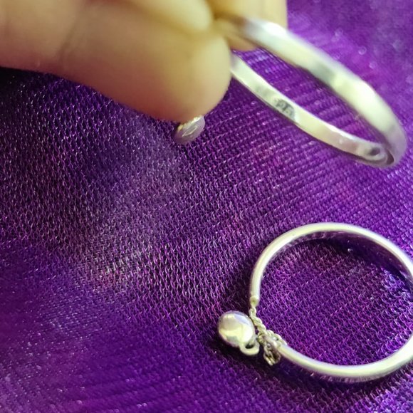 Pair of Sterling Silver Dangling Ball Stacking Rings - Picture 4 of 5